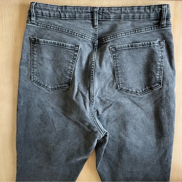 Urban Outfitters BDG Girlfriend High Rise Button Fly Jeans - Picture 7 of 12